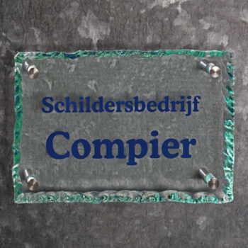Glazen naambord helder glas met gebrokkelde randen BG5 PlakHet