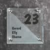 Glazen Naambord R10 2 Naambord R10