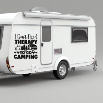 i just need to go camping sticker: Camper sticker I don't need therapy, I just need to go camping op de zijkant van een caravan
