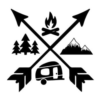 caravan sticker pijlen: Camper sticker achterkant gekruiste pijlen met caravan, bergen en kampvuur in gesneden vinyl van Plakhet.nl