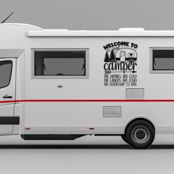 Camper sticker Welcome to our camper met tekst op de zijkant van een camper
