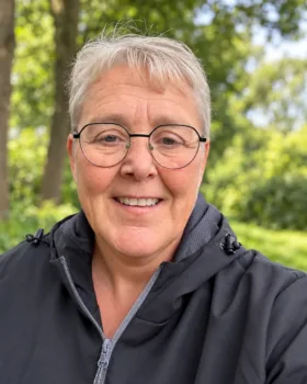 Nancy de Wit - Plakhet.nl Heesch Nancy, maker van Plakhet.nl in Heesch